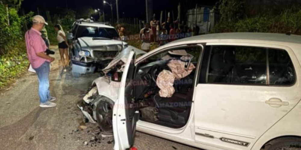 Colisao-entre-picape-e-veiculo-no-Ramal-do-Ipiranga-deixa-casal-ferido-em-Manaus